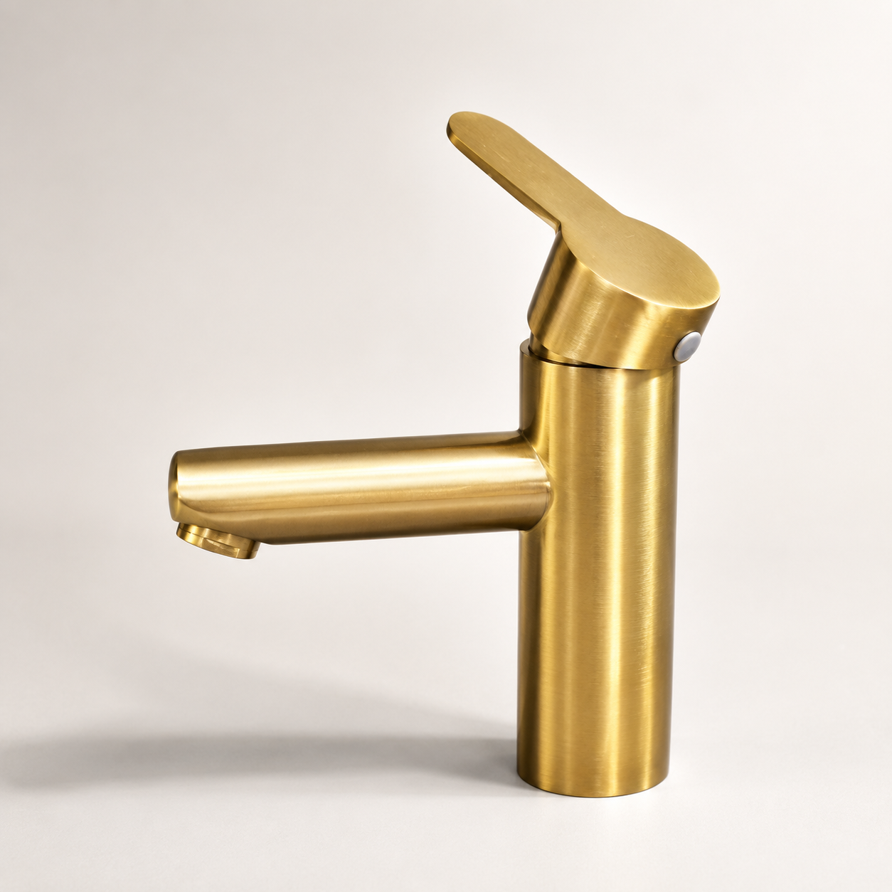 FL Basin Mixer Q005 – Gold - Image 4